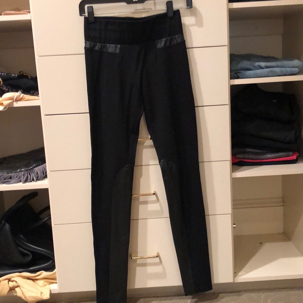 DANIELA CORTE LEATHER TRIM LEGGING SIZE 38